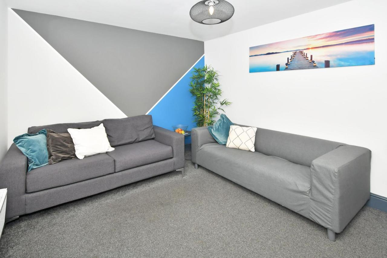 Silverdale  Townhouse @ Chiltern Place Newcastle Under Lyme מראה חיצוני תמונה